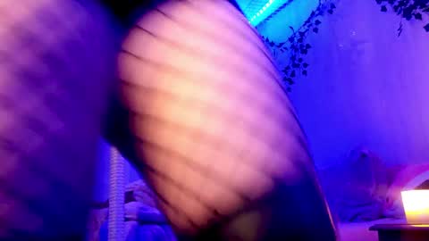 Gina George online show from December 10, 2024, 12:28 am