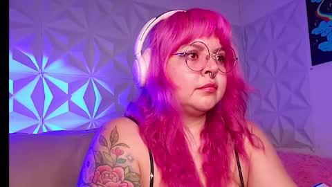 Gina George online show from February 8, 2026, 8:12 pm