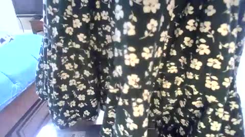 Snapshot of satyric_haetera chatting on November 16, 2025, 4:29 am Sophia online show from November 16, 2025, 4:29 am