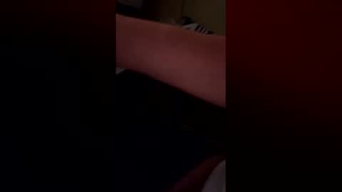 satyryconus online show from April 19, 2026, 7:49 pm