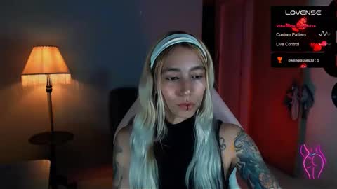 Snapshot of saucy_jenn1 chatting on January 11, 2025, 3:44 am I AM JENN  online show from January 11, 2025, 3:44 am