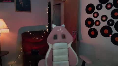 Snapshot of saucy_jenn1 chatting on February 22, 2025, 3:01 am I AM JENN  online show from February 22, 2025, 3:01 am