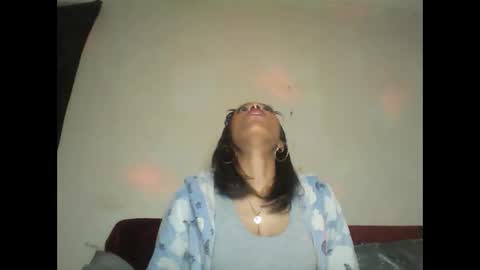 Shaniiice online show from October 3, 2025, 8:39 pm