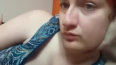 Snapshot of saucybear666 chatting on February 7, 2025, 10:09 pm SnowBunny online show from February 7, 2025, 10:09 pm