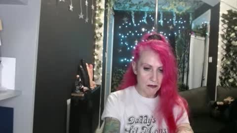 SaucySky online show from November 3, 2025, 9:59 pm