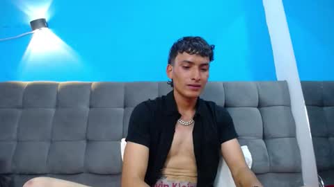 SavageLover  online show from October 17, 2025, 11:29 pm