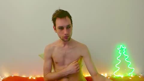 Snapshot of savak_hottie chatting on January 12, 2025, 10:43 pm Savak Laakem online show from January 12, 2025, 10:43 pm