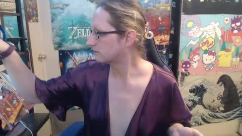Snapshot of savanah_banana chatting on May 6, 2026, 9:25 am Savanah online show from May 6, 2026, 9:25 am