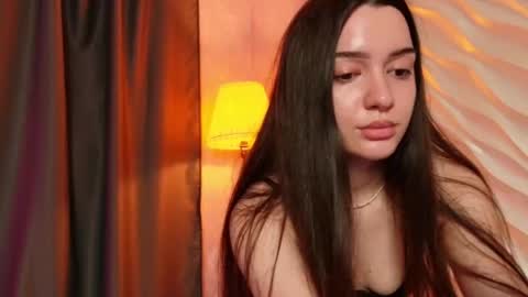 savannah_h online show from March 22, 2026, 10:51 am