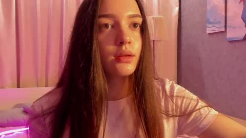 savannah_h online show from April 24, 2026, 8:33 pm