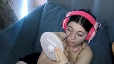 Sophie online show from October 26, 2025, 2:23 pm