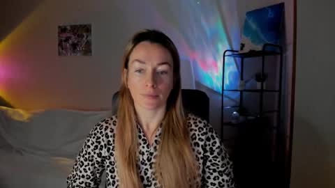 save the qween online show from November 30, 2025, 6:06 am