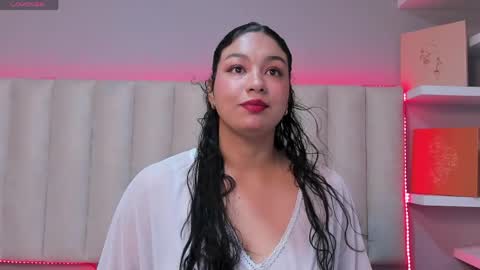 Snapshot of savina_ricci chatting on June 4, 2026, 3:23 am savina_ricci online show from June 4, 2026, 3:23 am