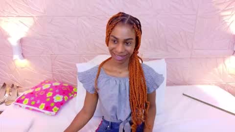 savory_pussy18 online show from November 17, 2025, 2:23 pm