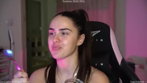 Naomi online show from November 20, 2025, 7:46 pm