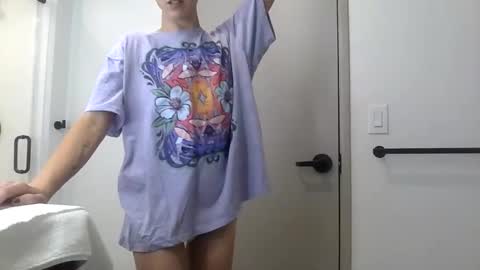 SavvySavage online show from December 16, 2025, 7:13 am