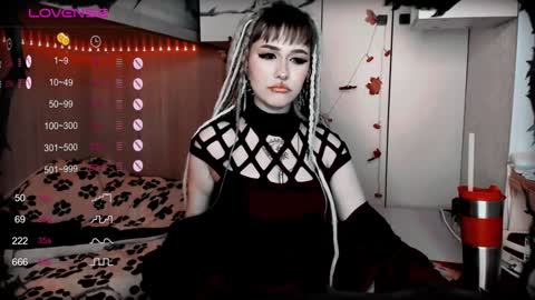 pronoun she. name Mary. age 21. online show from January 7, 2025, 6:24 pm