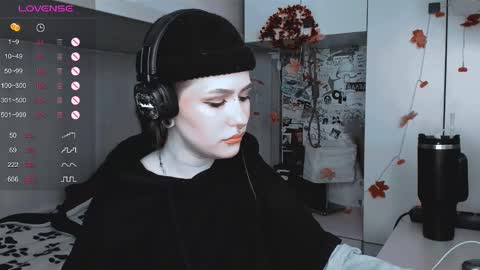 pronoun she. name Mary. age 21. online show from March 8, 2025, 8:11 am