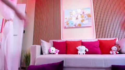 sayurixo_xo online show from May 24, 2026, 4:39 am