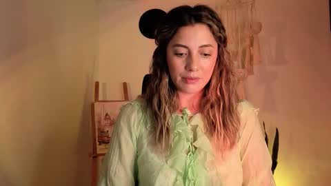 Venus online show from September 25, 2025, 6:00 pm