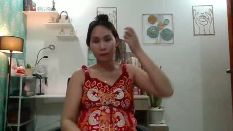 scarlett. online show from January 8, 2025, 11:21 am