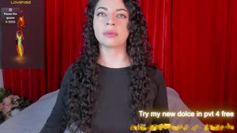 SCARLATTA DESIRE online show from April 9, 2026, 3:17 am