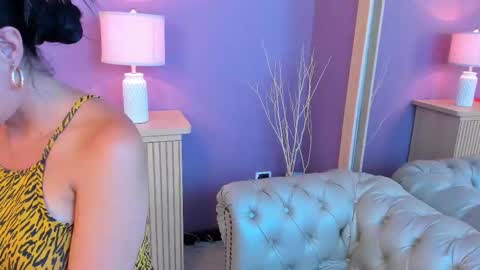 Scarlet Edwars online show from February 18, 2025, 6:15 pm