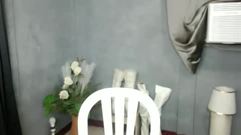 Snapshot of scarlet_enchantressxxx chatting on October 19, 2025, 6:41 pm scarlet_enchantressxxx online show from October 19, 2025, 6:41 pm