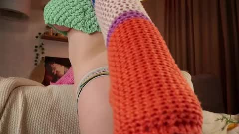 scarlet_fever10 online show from May 23, 2026, 4:33 pm
