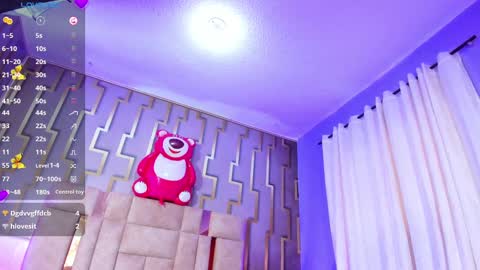 scarlet_hit online show from March 8, 2025, 8:00 am