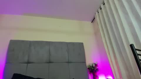 scarlet_hit online show from January 10, 2026, 9:11 am