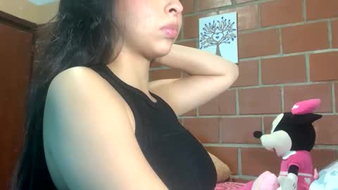 Snapshot of scarlet_muse18 chatting on April 23, 2026, 10:23 pm scarlet_muse18 online show from April 23, 2026, 10:23 pm