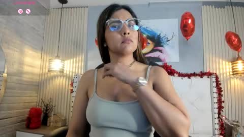 Snapshot of scarletbaker__ chatting on February 17, 2026, 3:03 am Scarlet online show from February 17, 2026, 3:03 am