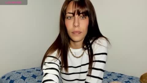 Snapshot of scarletbrow chatting on December 18, 2024, 6:43 am scarlet online show from December 18, 2024, 6:43 am