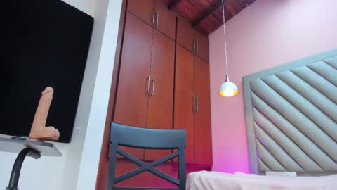 Scarlet Dayana online show from March 1, 2025, 3:10 am