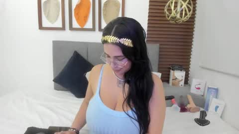 scarleth online show from February 6, 2025, 2:22 am