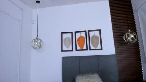 scarleth online show from September 24, 2025, 11:13 am