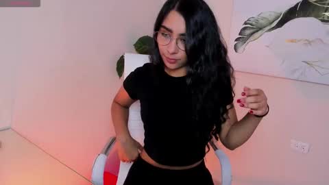 Scarlett  online show from February 10, 2026, 8:02 pm