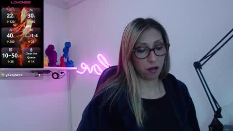 Scarlett online show from January 12, 2026, 11:59 am