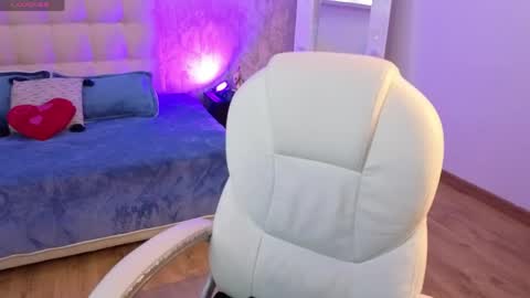 Snapshot of scarlett_079 chatting on June 1, 2026, 11:34 am Scarlett online show from June 1, 2026, 11:34 am