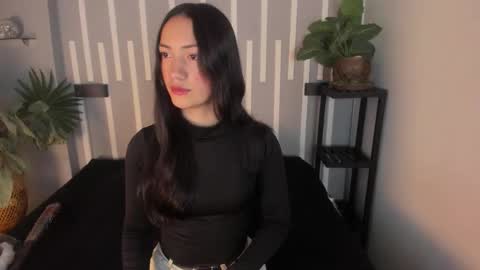 SCARLETT FOX  online show from October 21, 2025, 11:22 am