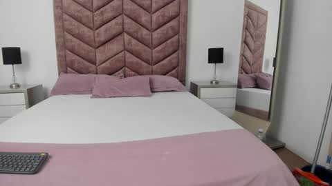 scarlett__noir online show from March 15, 2026, 3:12 am