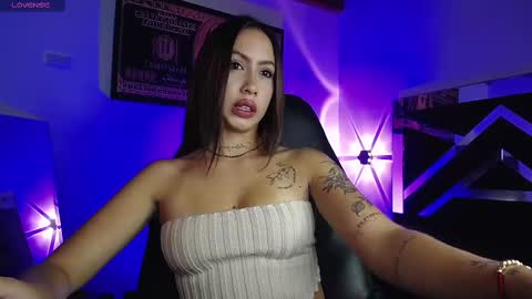 Scarlett online show from September 20, 2025, 2:29 pm
