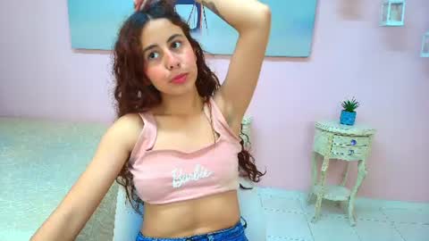 Scarlett online show from June 10, 2026, 12:48 pm