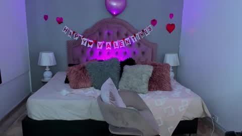 Snapshot of scarlett_dreamss7 chatting on February 17, 2025, 5:43 pm Scarlett online show from February 17, 2025, 5:43 pm