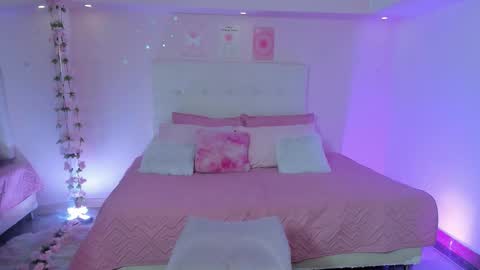 Snapshot of scarlett_dreamss7 chatting on October 30, 2025, 1:01 pm Scarlett online show from October 30, 2025, 1:01 pm