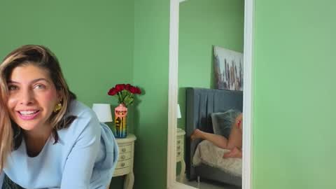 Scarlett online show from February 21, 2026, 6:20 pm