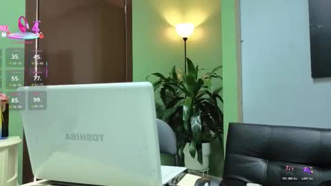 Scarlett online show from March 19, 2026, 4:11 pm