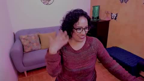 Scarlett sax online show from October 22, 2025, 2:23 am