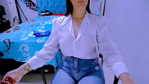 scarlet online show from March 10, 2026, 4:12 pm